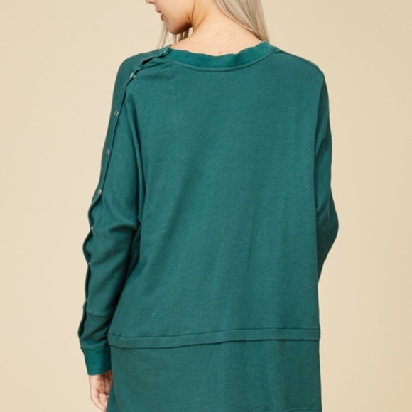 Crescent Madeline Hi Lo Sweater - Picture 4 of 4